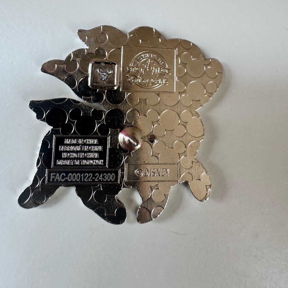 Disney Dogs Lady & the Tramp, Lady Pin - Picture 2 of 4